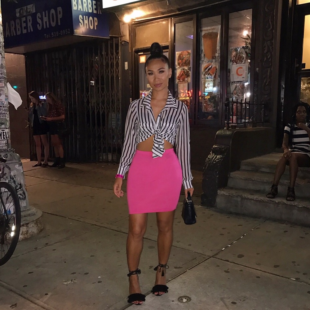 pink mini skirt